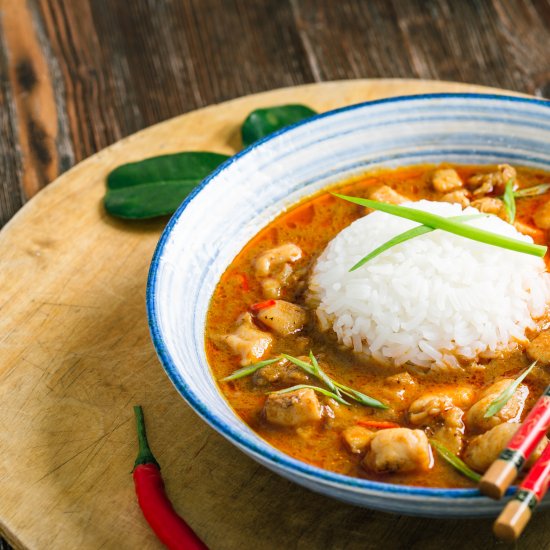 Massaman Curry with Chicken & Rice