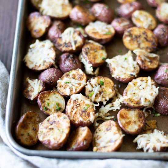 Parmesan Garlic Roasted Potatoes