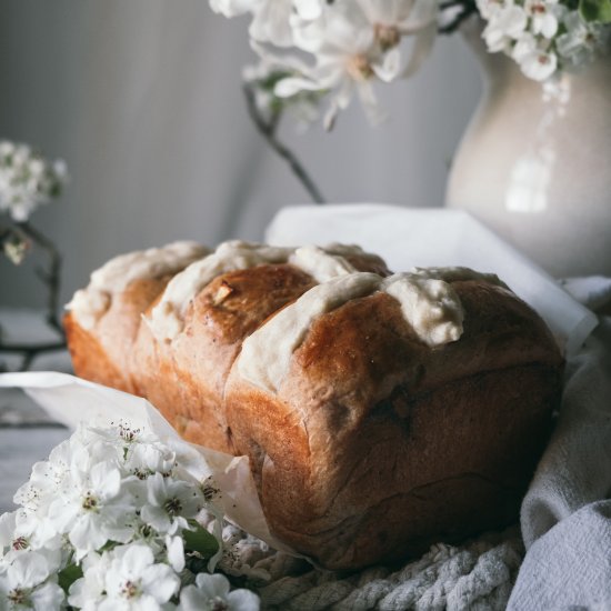 Apple Cinnamon Hot Cross Milk Bread