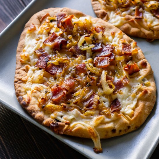 Caramelized Onion And Bacon Pizza