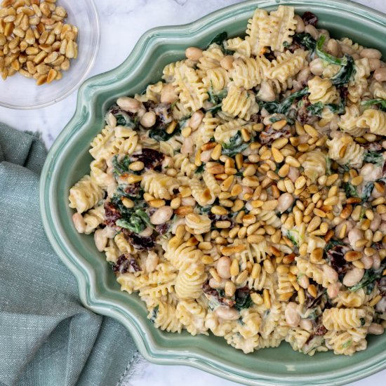 Creamy Spinach Artichoke Pasta