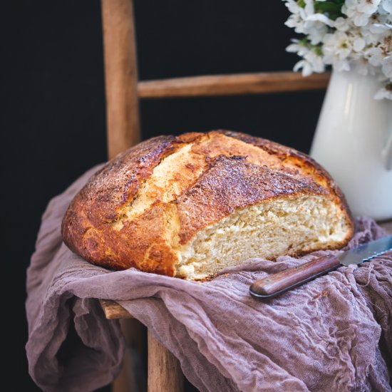 Sweet Easter bread