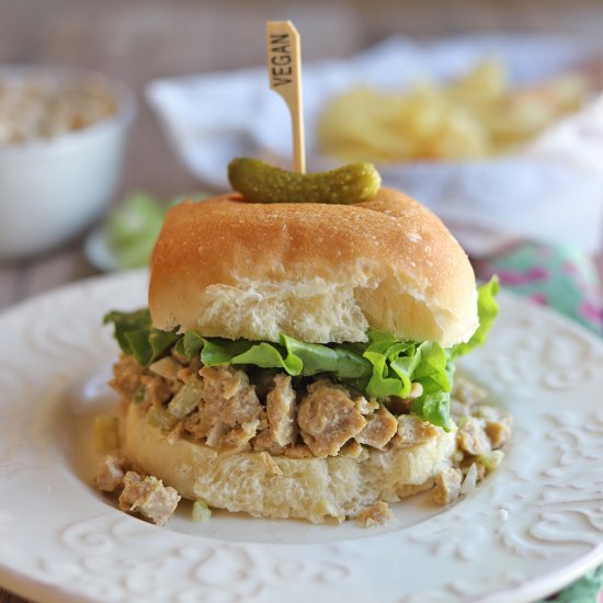 Vegan chicken salad sandwich