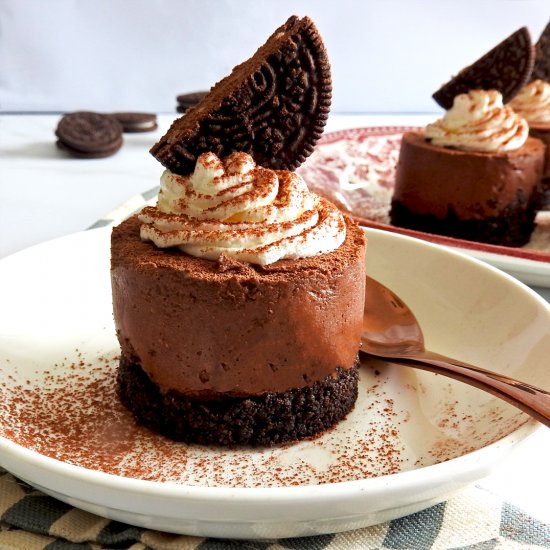 Individual Chocolate Cheesecake