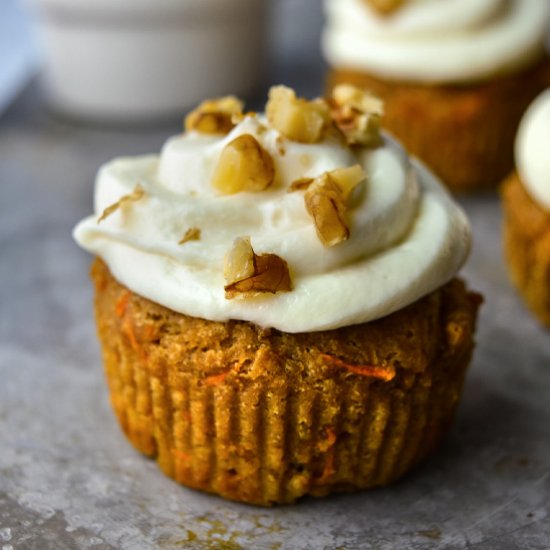 Healthy Carrot Cake Cupcakes