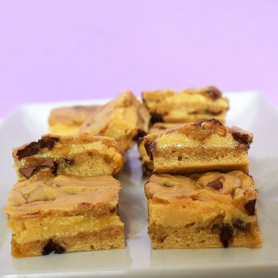 Caramel Chocolate Chip Cookie Bars