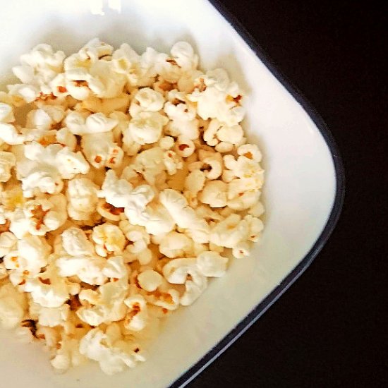 No Butter Stovetop Popcorn