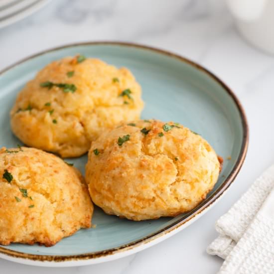 HOMEMADE RED LOBSTER  BISCUITS