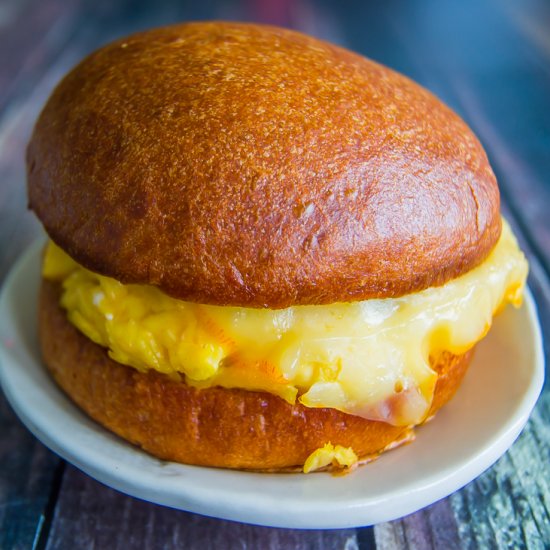 Scrambled Egg Breakfast Sandwich