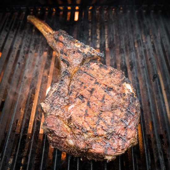 Smoked and seared Tomahawk steak