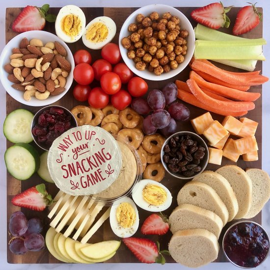 How To Build Your Own Snack Board