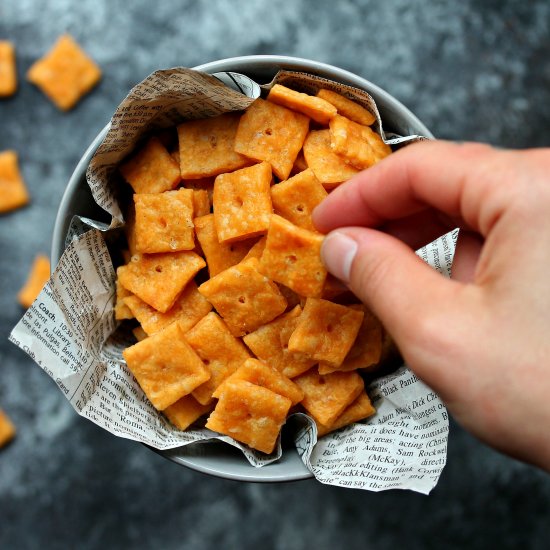 Vegan Cheeze-Its