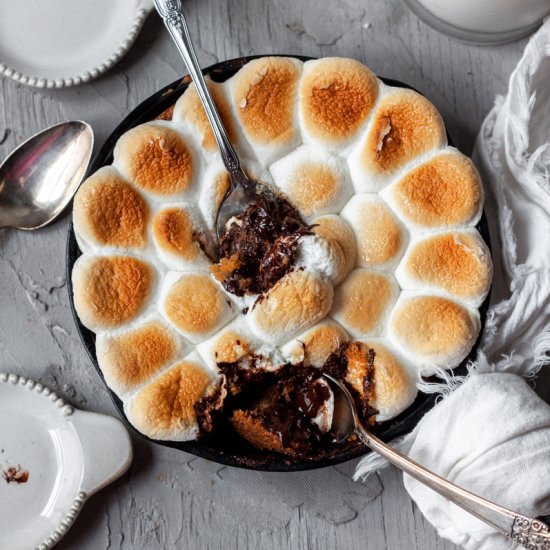 Peanut Butter S’mores Skillet Cooki