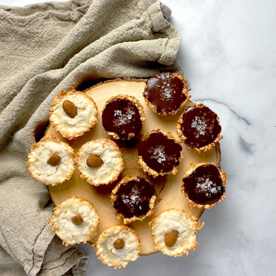 coconut macaroon tartlets