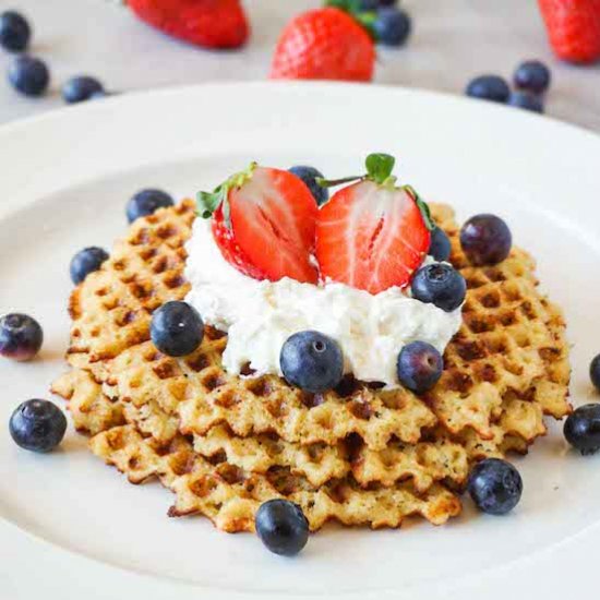 Easy low carb waffles recipe