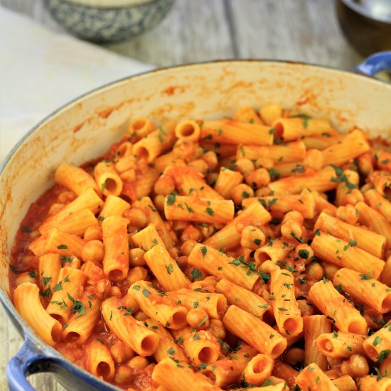 Pasta with Chickpea Tomato Sauce