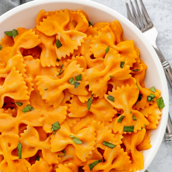 Creamy Roasted Red Pepper Pasta