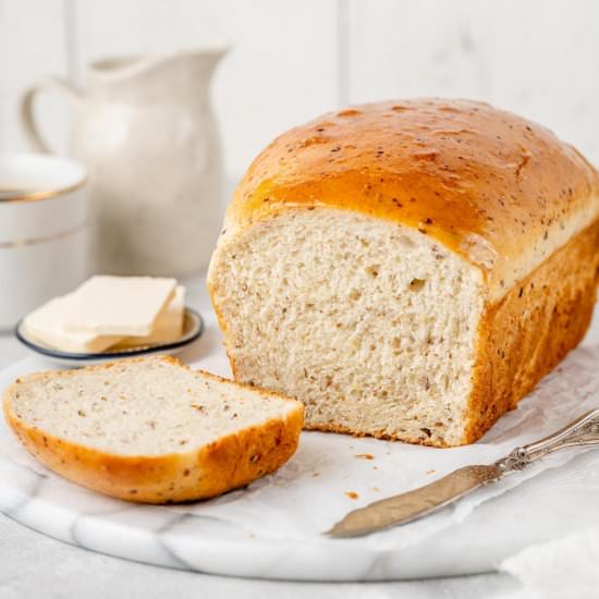 Fluffy Vegan Egg Bread