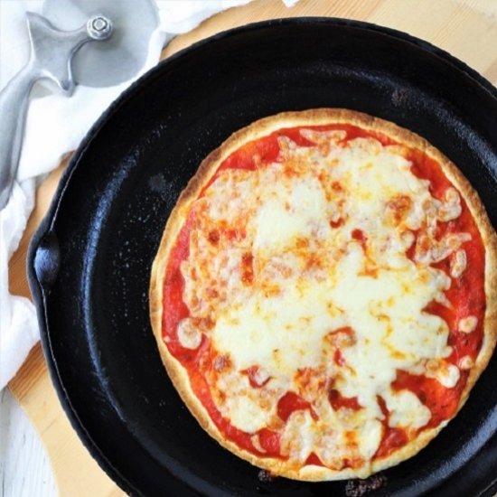 skillet tortilla pizza