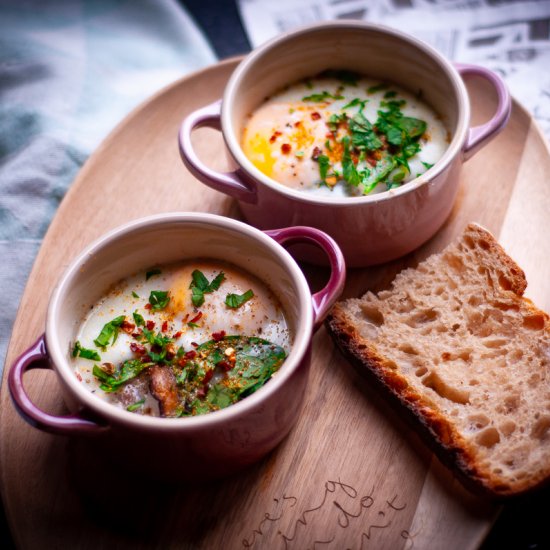 Baked eggs with Mushroom & Spinach