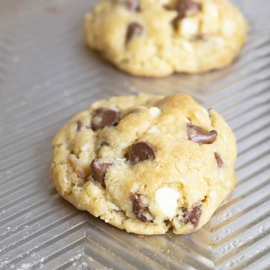 Small Batch Chocolate Chip Cookies