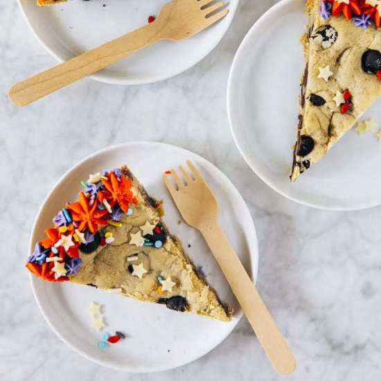 chocolate chip cookie cake