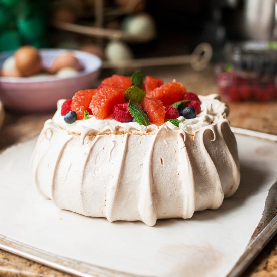 Lemon Curd Pavlova