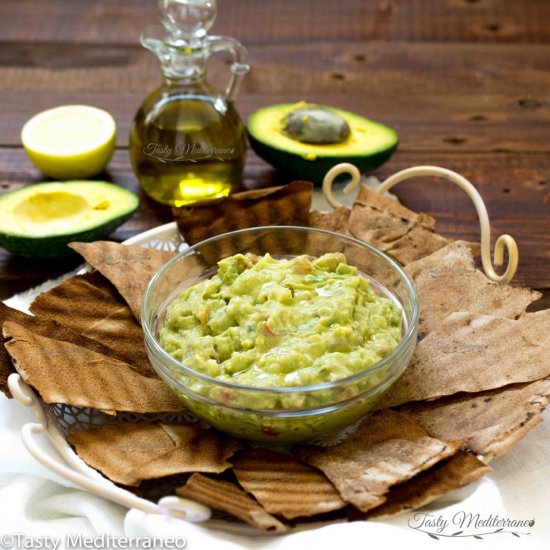 Mediterrenean style guacamole