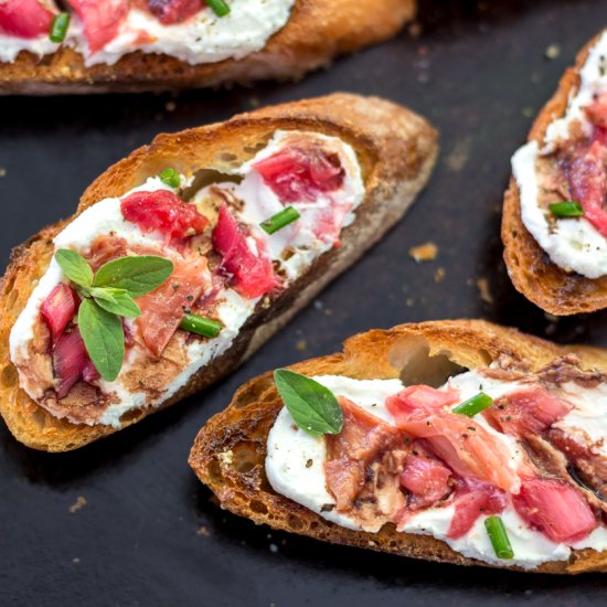 Rhubarb and Goat Cheese Bruschetta