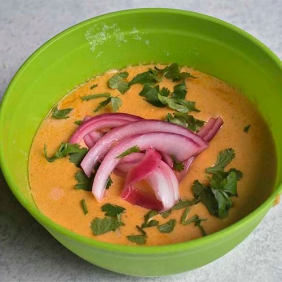 Red Curry Coconut Queso