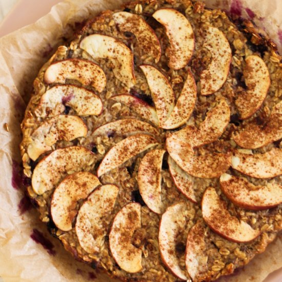 Baked Oatmeal with Apple & Berries