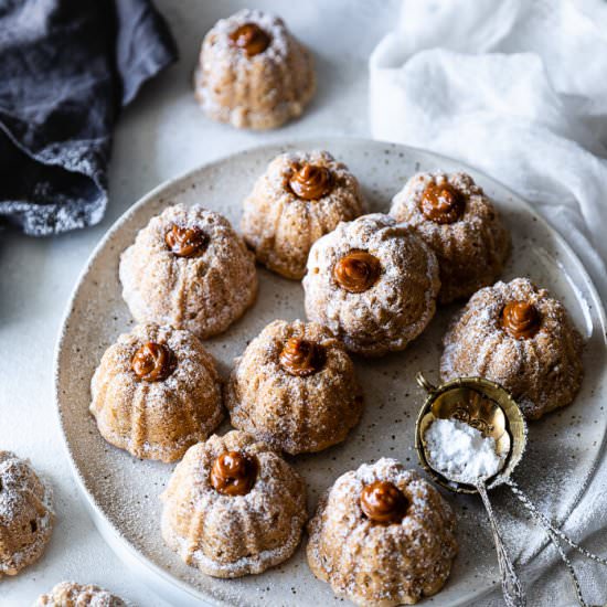 Cinnamon Bundts with Dulce de Leche