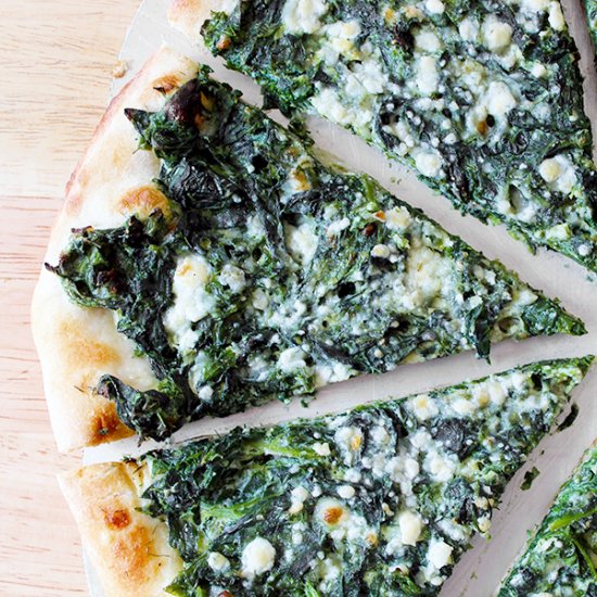 Spanakopita Pizza