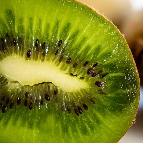 Can You Eat Kiwi Fruit Skin?