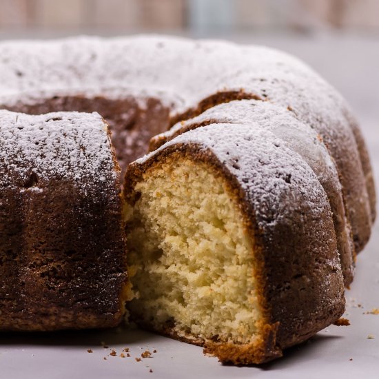 German Bundt Cake – Sandkuchen