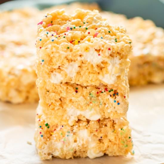 Soft and Gooey Rice Krispie Treats