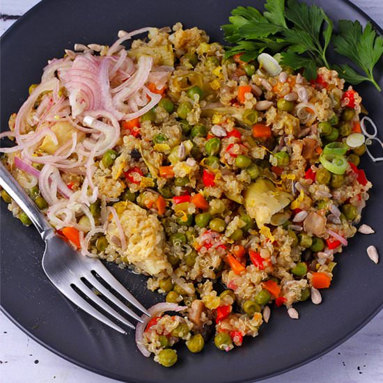 Sunny quinoa with vegetables