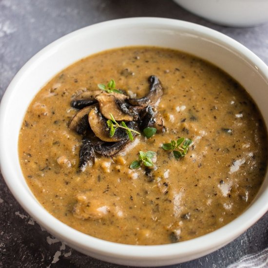 Vegan Hungarian Mushroom Soup