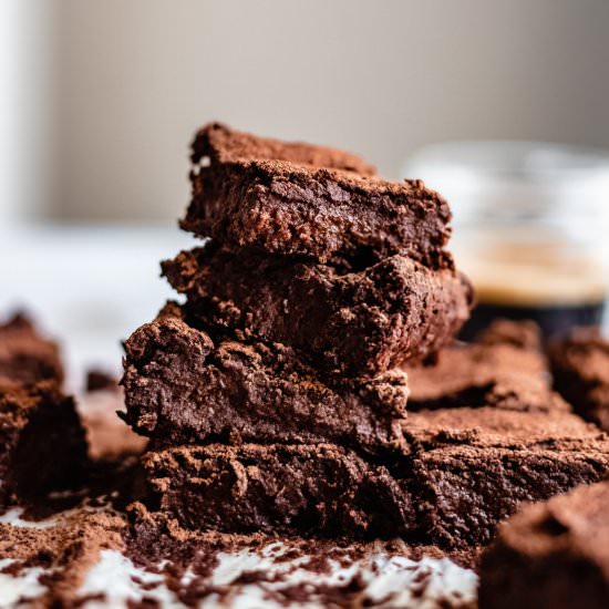 Flourless Chickpea Brownies (vegan)