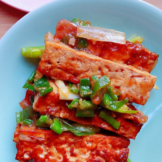 Easy Fried Tofu with Green Onions