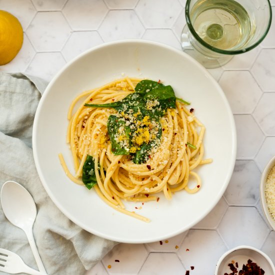 Easy Lemon Garlic Pasta