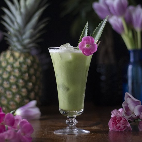 Pineapple Matcha Drink (Copycat)