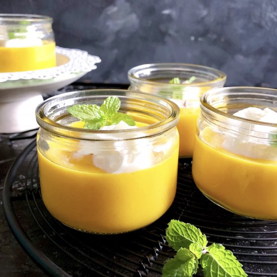 Eggfree no bake mango pudding