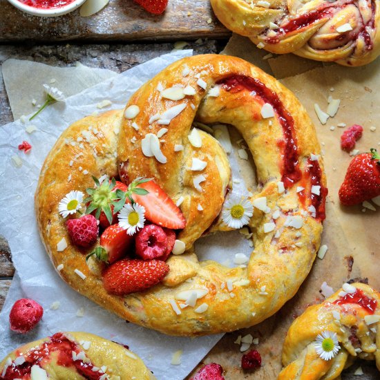 Vegan Jam Stuffed Pretzels