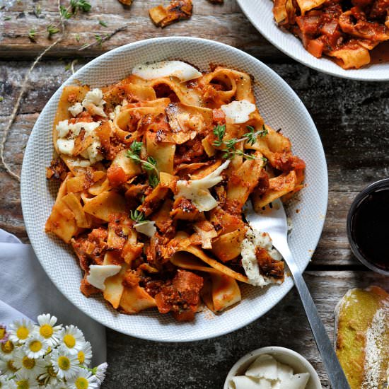 Vegan Red Wine Pasta Ragu