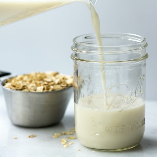 How to Make Oat Milk