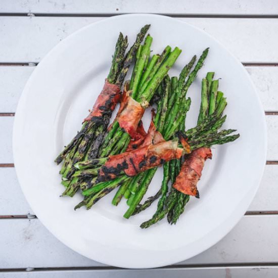 Grilled Prosciutto With Asparagus