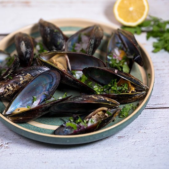 STEAMED MUSSELS