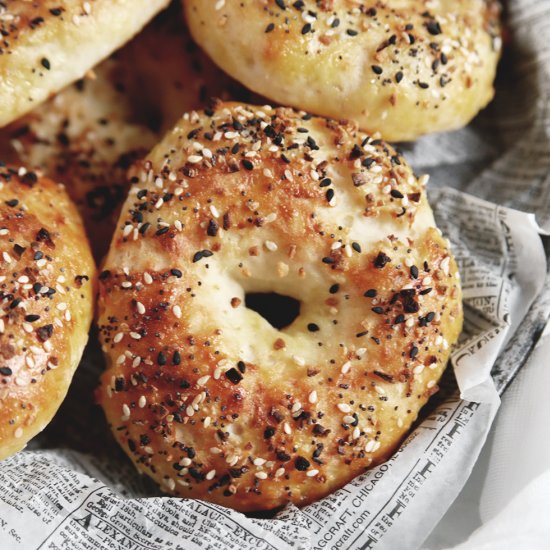 Easy Everything Bagels