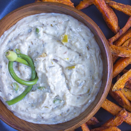 Healthy Roast Garlic and Onion Dip